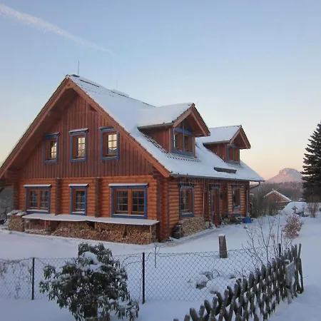 Im Blockhaus Rosenkranz Rathmannsdorf